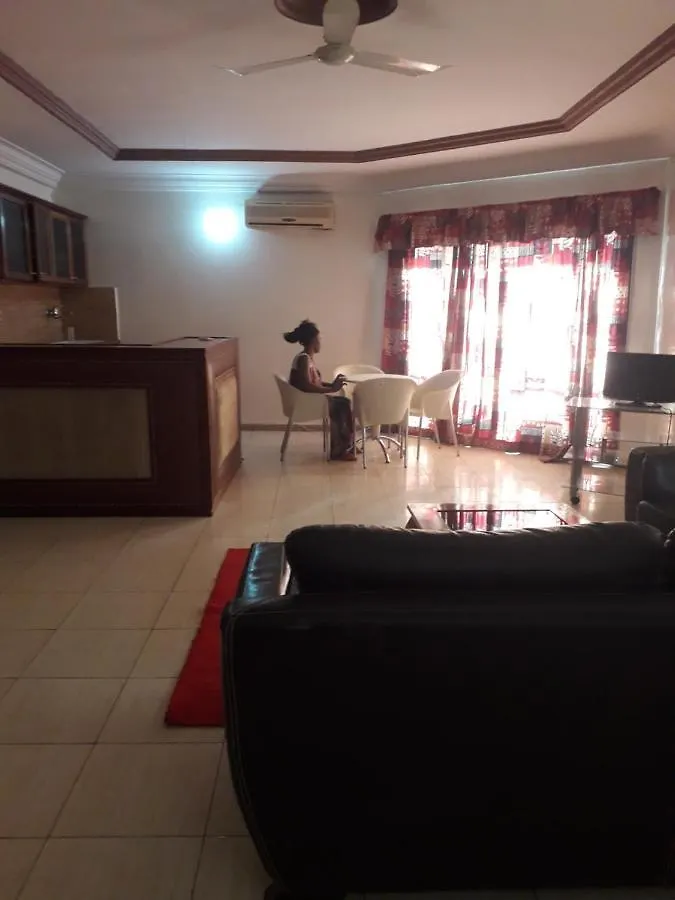 Pyramide Hotel Dakar